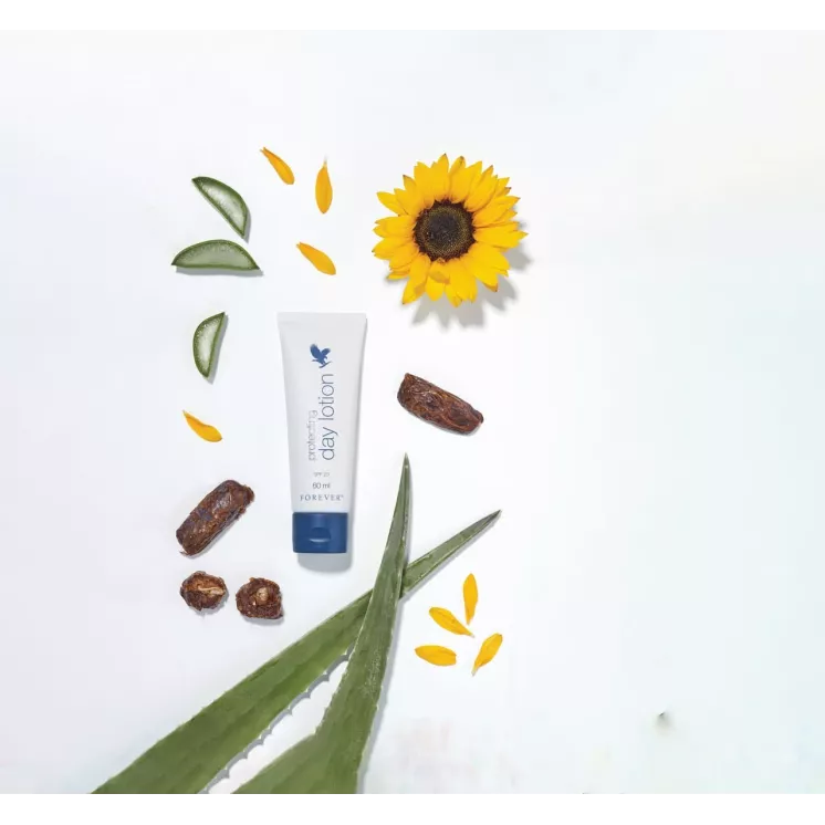 Ingrédients naturels de Forever Protecting Day Lotion SPF 20, dont Aloe Vera, huile de datte et huile de tournesol