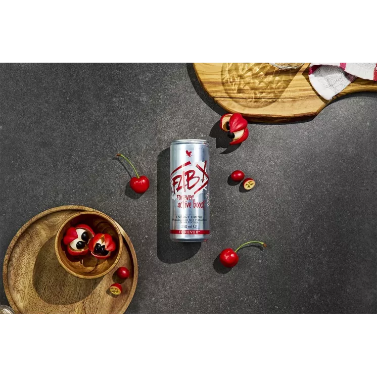 Canette de FAB X Forever Active Boost X avec des fruits - Boisson énergisante enrichie en vitamines B, taurine et caféine